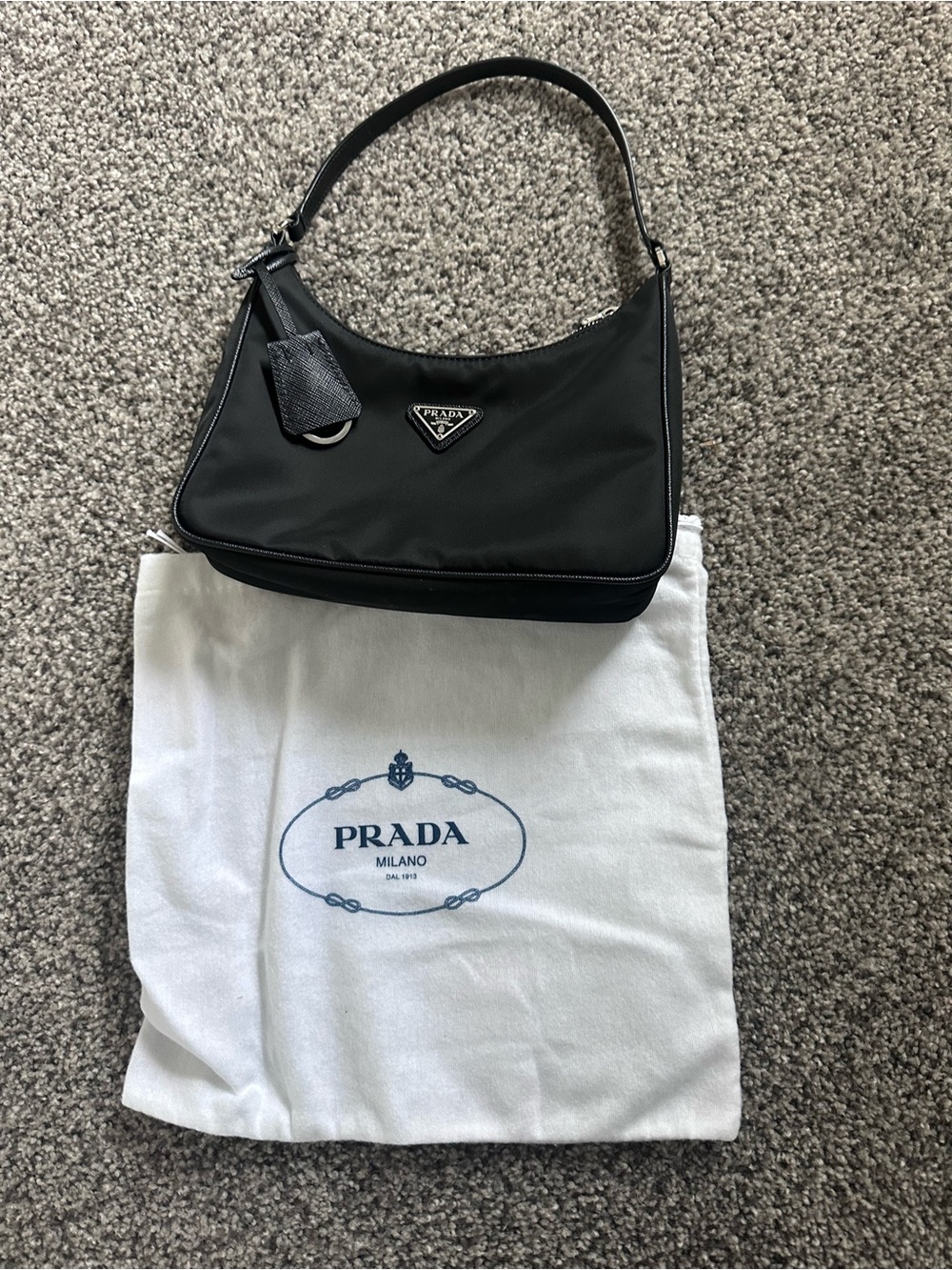 Prada Re-Edition 2005 Re-Nylon bag - Picture 7 of 13